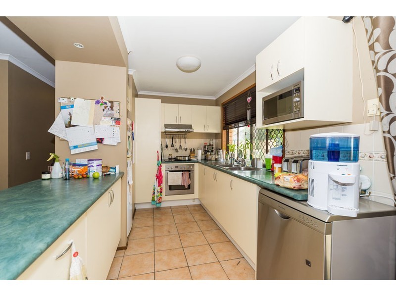 2/7 Elm Court, Labrador QLD 4215