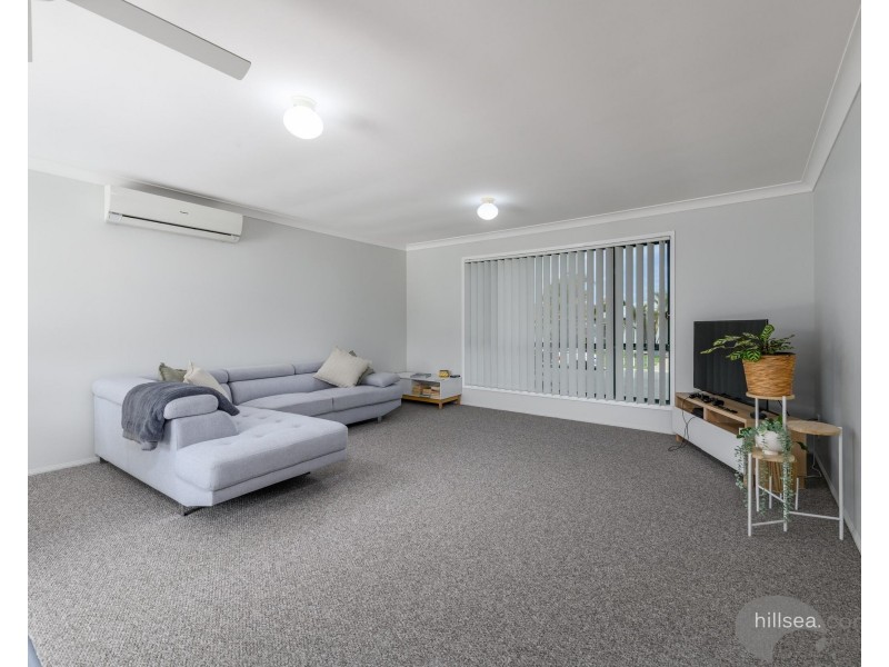 52 Marble Arch Place, Arundel QLD 4214