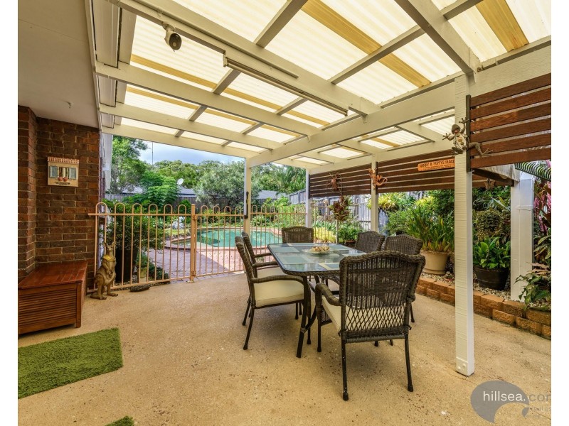 1 Dante Court, Arundel QLD 4214