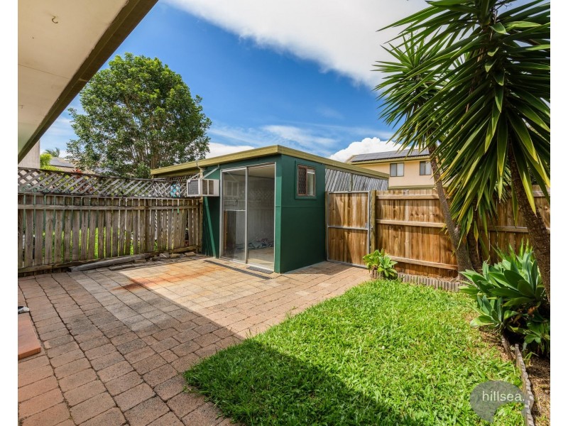 7/111 Little Usher Avenue, Labrador QLD 4215