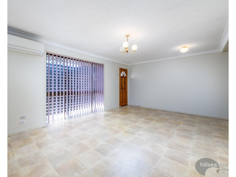 1/6 Jessica Court, Arundel QLD 4214