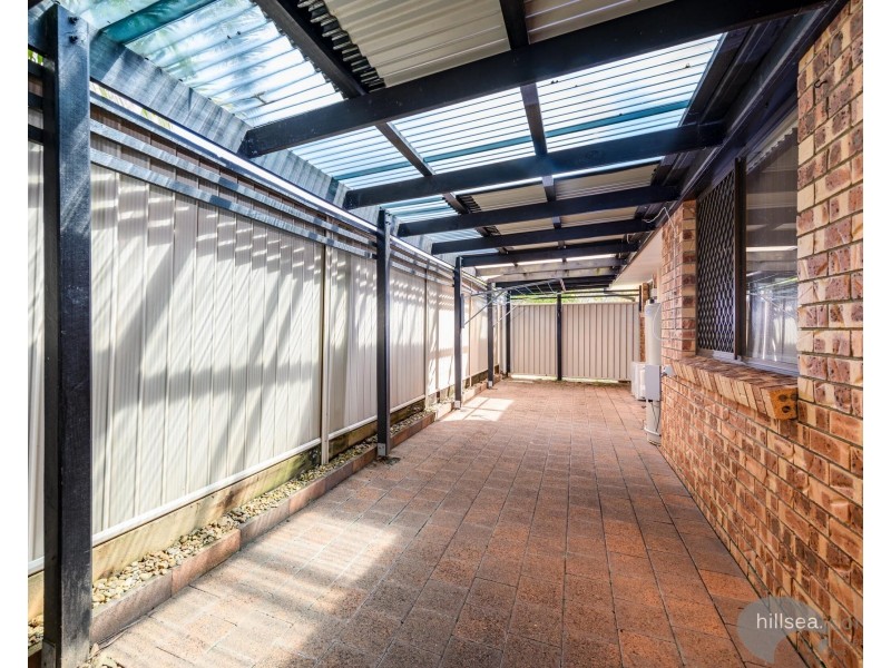 1/6 Jessica Court, Arundel QLD 4214