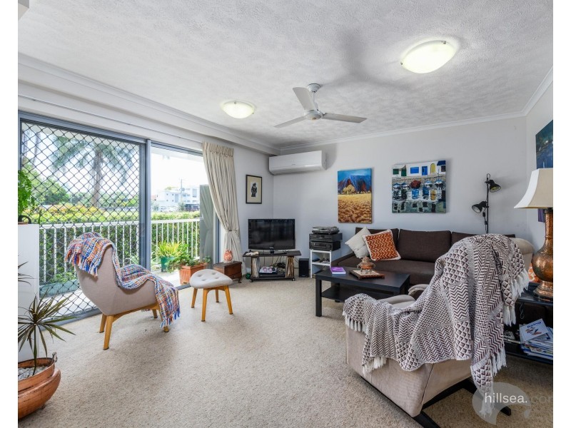 3/8-10 Ahern Street, Labrador QLD 4215
