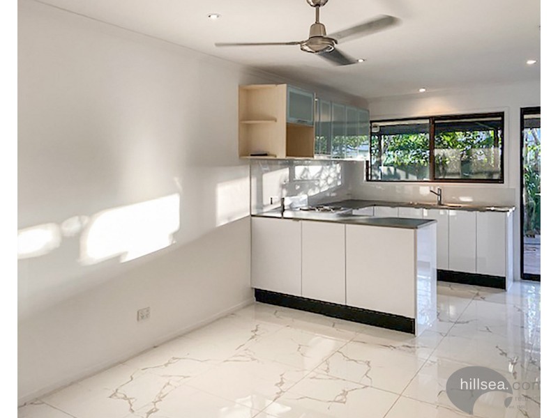 2/78 Botanical Drive, Labrador QLD 4215