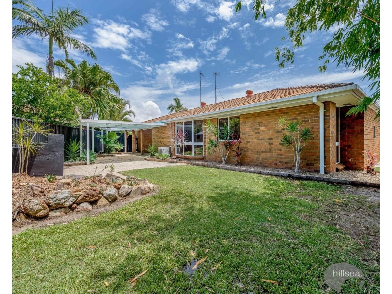 2/16 Stephanie Court, Labrador QLD 4215