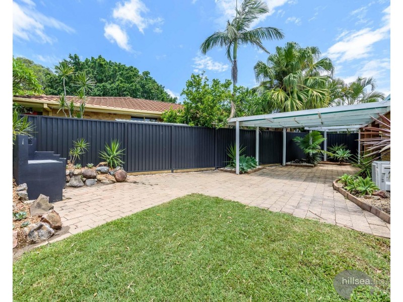 2/16 Stephanie Court, Labrador QLD 4215
