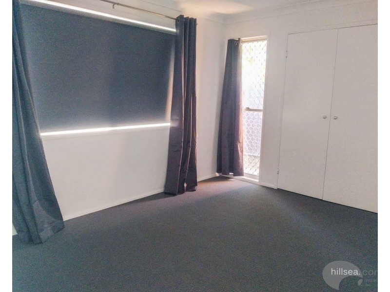 2/16 Stephanie Court, Labrador QLD 4215