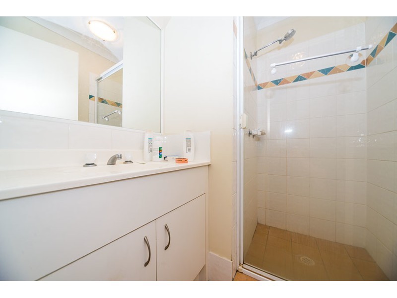 37/16 Waverley Street, Southport QLD 4215