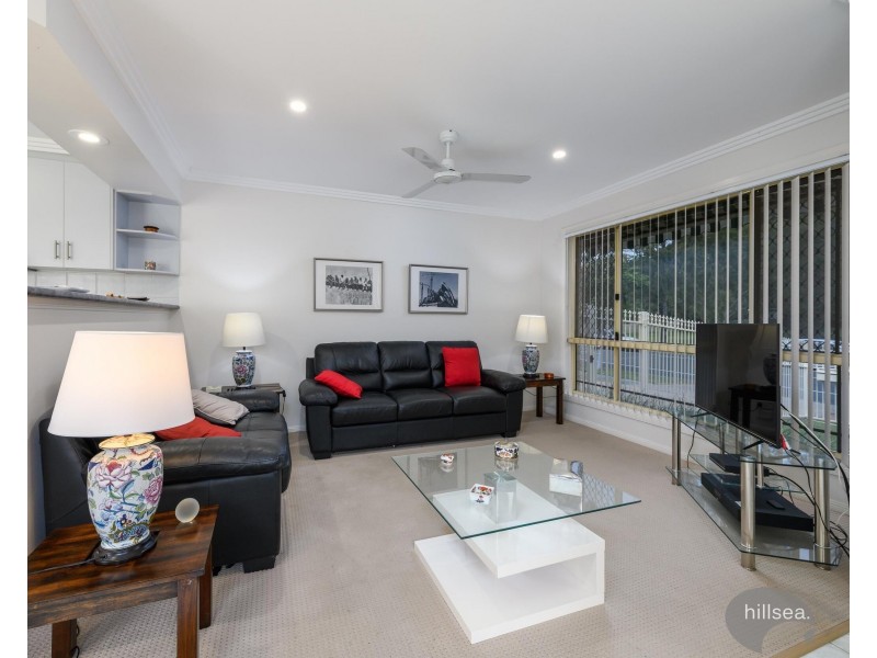 1/37 Brown Street, Labrador QLD 4215