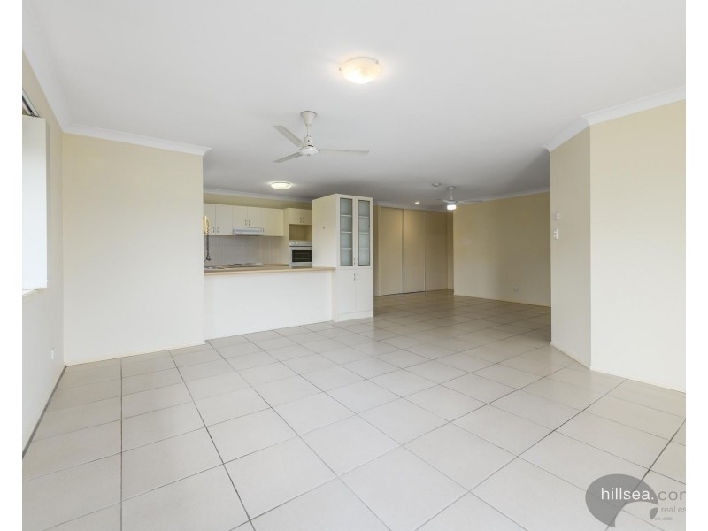 1/227 Government Road, Labrador QLD 4215