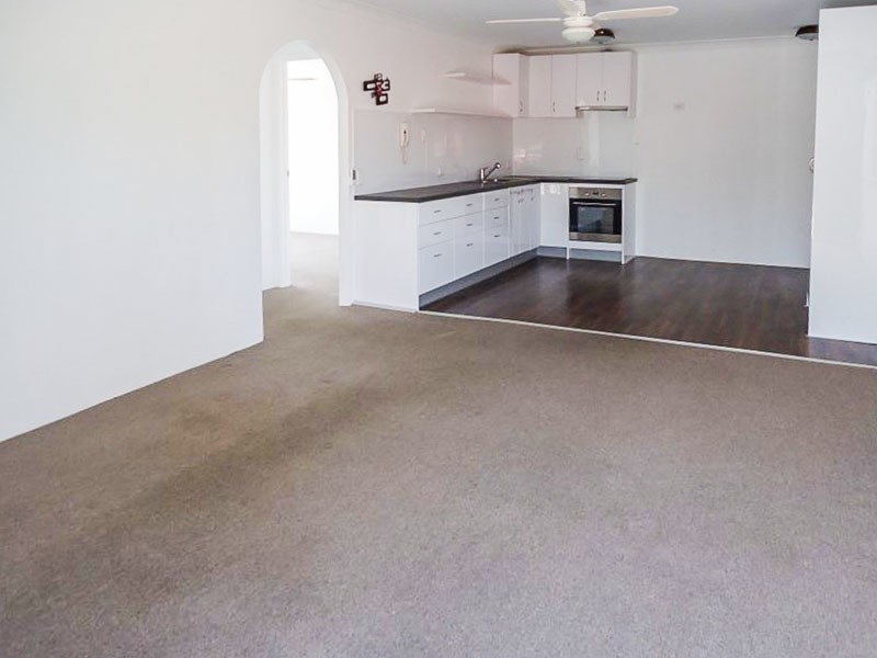 7/5 Brett Avenue, Labrador QLD 4215