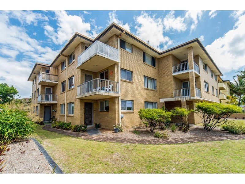 4/24 Madang Crescent, Runaway Bay QLD 4216