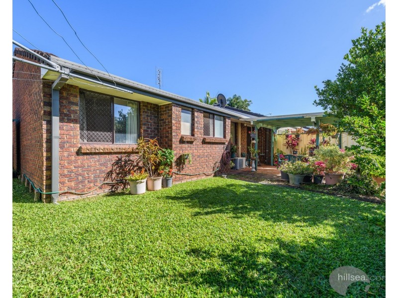 11/11 Hoya Court, Labrador QLD 4215