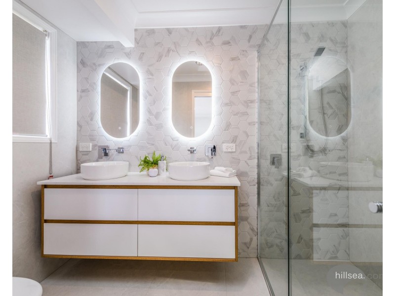 287 Central Street, Arundel QLD 4214