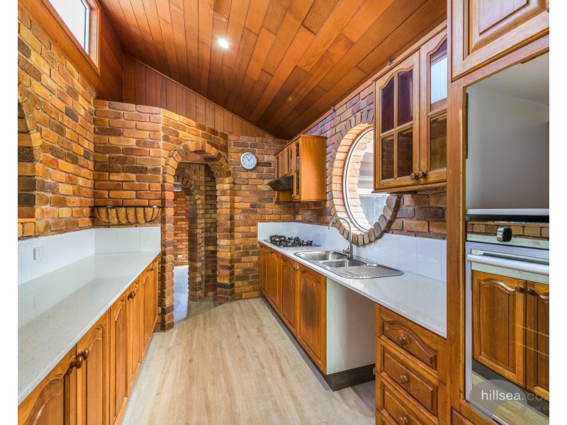 297 Central Street, Arundel QLD 4214