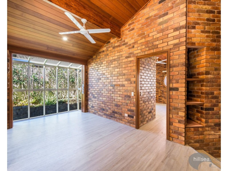 297 Central Street, Arundel QLD 4214