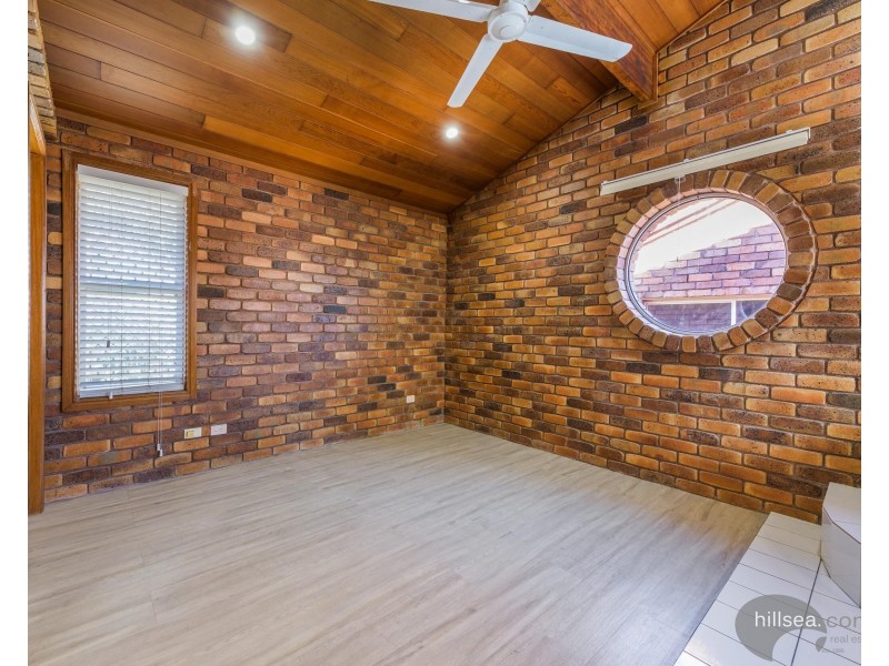 297 Central Street, Arundel QLD 4214