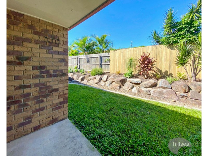 2/7 Melanie Place, Labrador QLD 4215