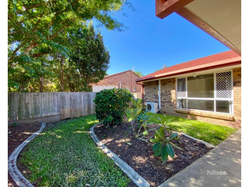 2/7 Melanie Place, Labrador QLD 4215