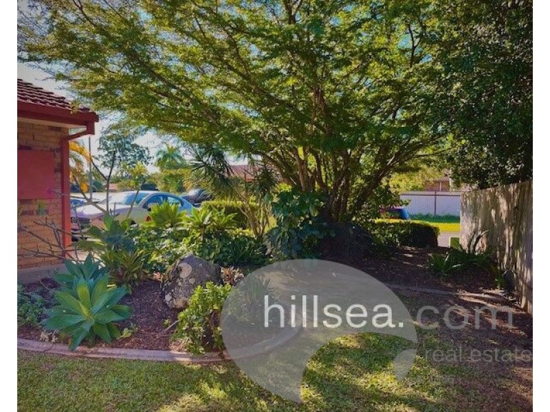 2/7 Melanie Place, Labrador QLD 4215