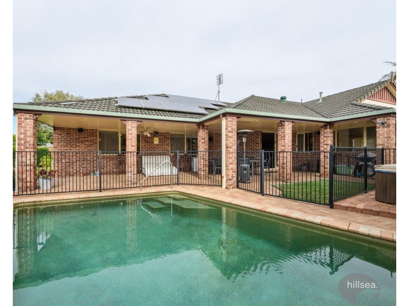 11 Crenshaw Court, Parkwood QLD 4214