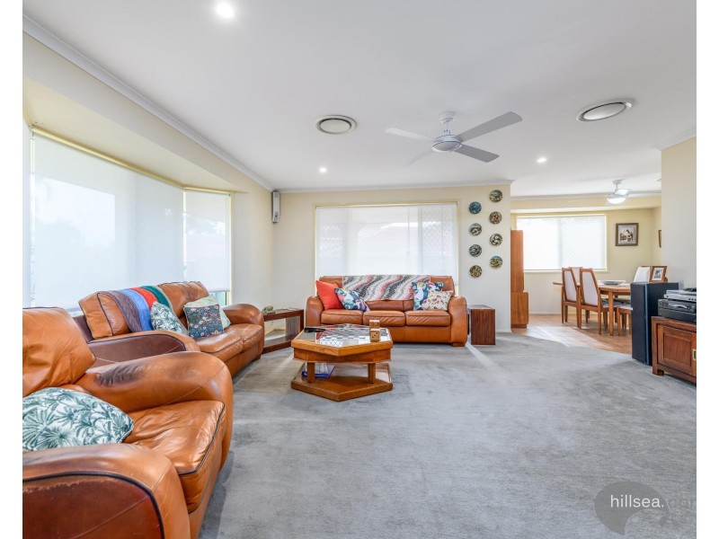 11 Crenshaw Court, Parkwood QLD 4214