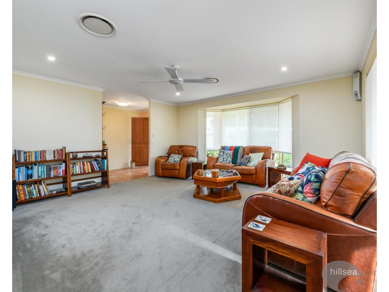 11 Crenshaw Court, Parkwood QLD 4214