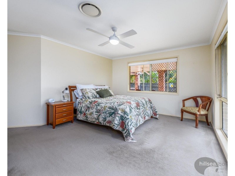11 Crenshaw Court, Parkwood QLD 4214