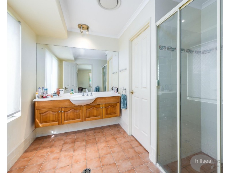 11 Crenshaw Court, Parkwood QLD 4214