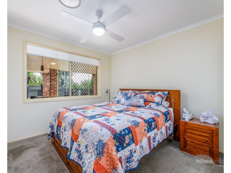 11 Crenshaw Court, Parkwood QLD 4214