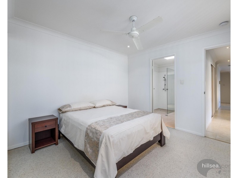 1/12 Nina Parade, Arundel QLD 4214