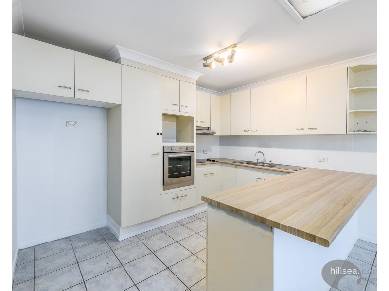 1/26 Nina Parade, Arundel QLD 4214