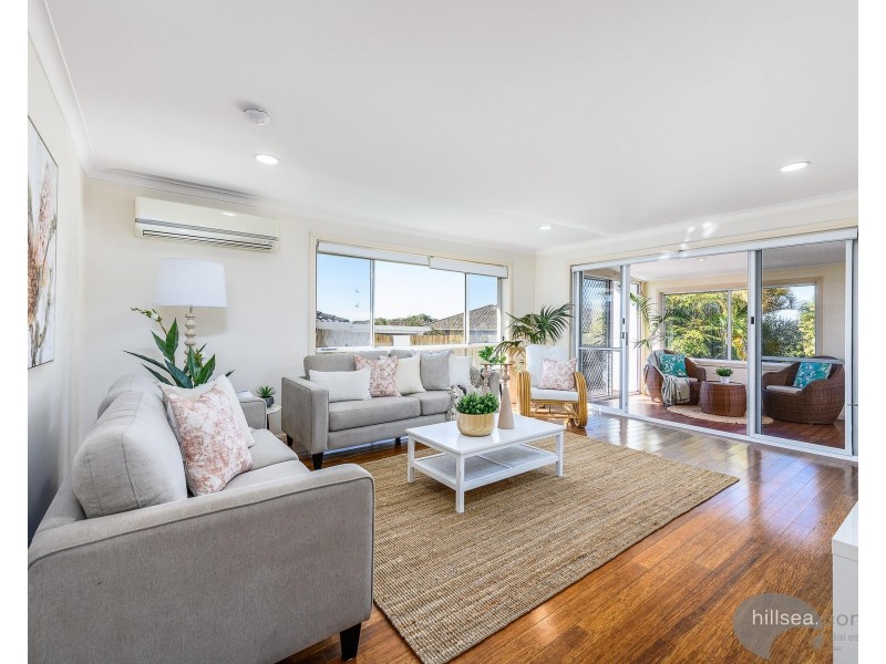 22 Carrumbella Drive, Arundel QLD 4214