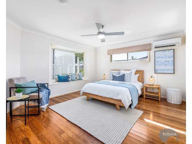 22 Carrumbella Drive, Arundel QLD 4214