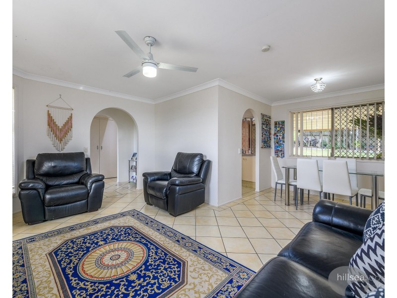 5 Carlton Court, Arundel QLD 4214