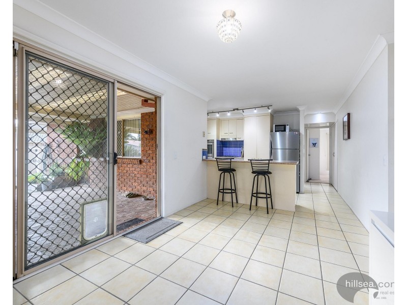 5 Carlton Court, Arundel QLD 4214