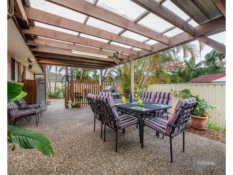 1/10 Senate Street, Labrador QLD 4215