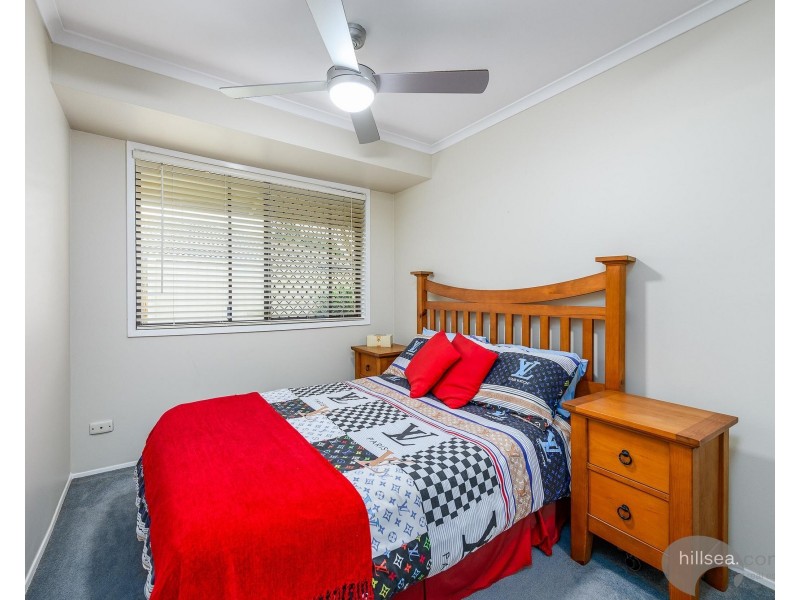 1/10 Senate Street, Labrador QLD 4215