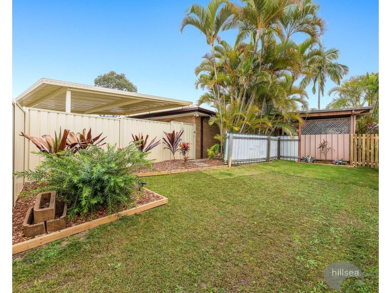 1/10 Senate Street, Labrador QLD 4215