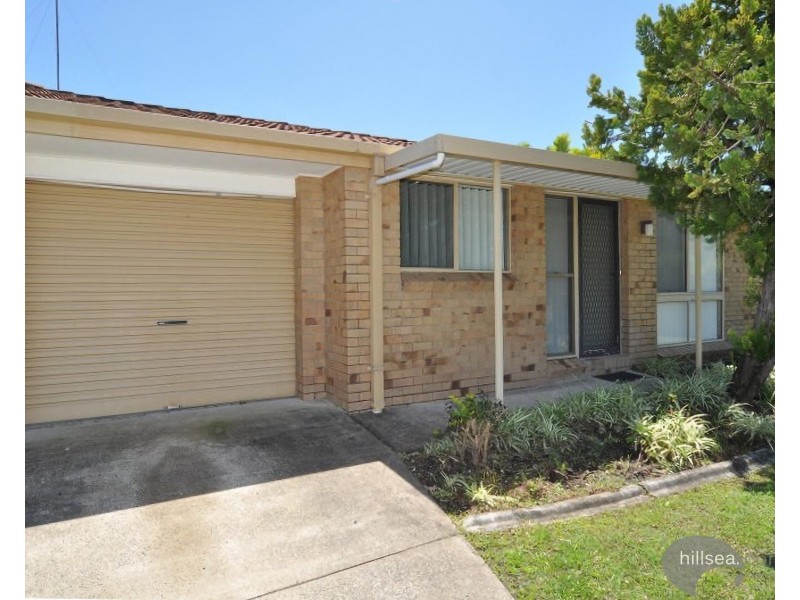 1/12 Stephanie Court, Labrador QLD 4215