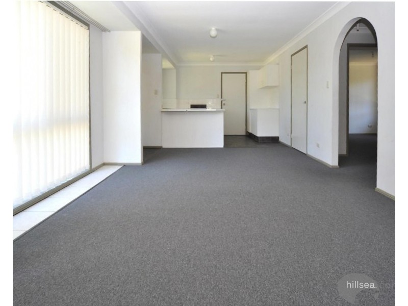 1/12 Stephanie Court, Labrador QLD 4215