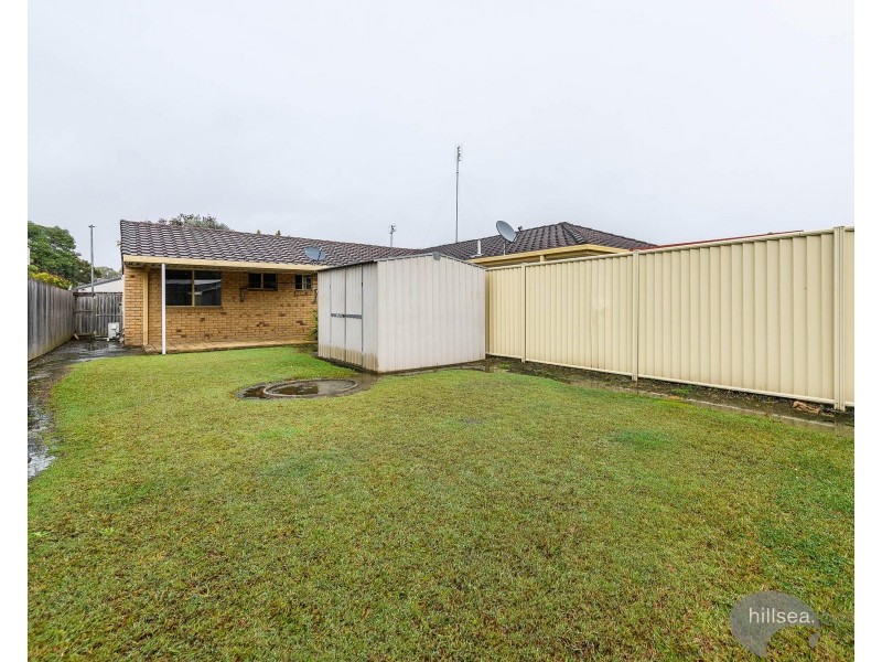 1/12 Stephanie Court, Labrador QLD 4215