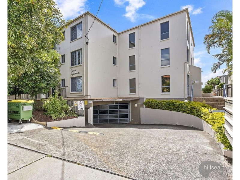 4/103-105 Frank Street, Labrador QLD 4215