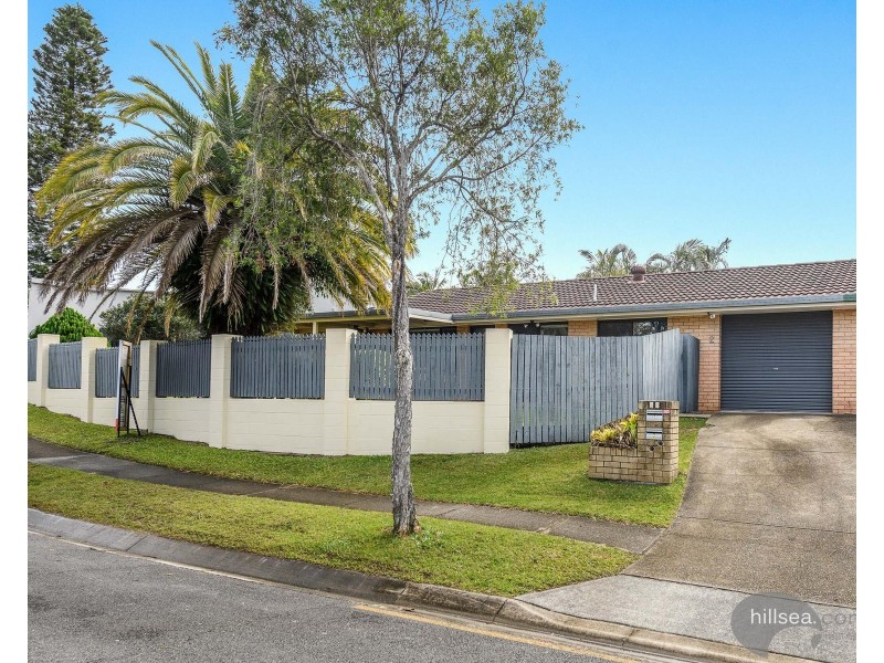 2/67 Botanical Drive, Labrador QLD 4215