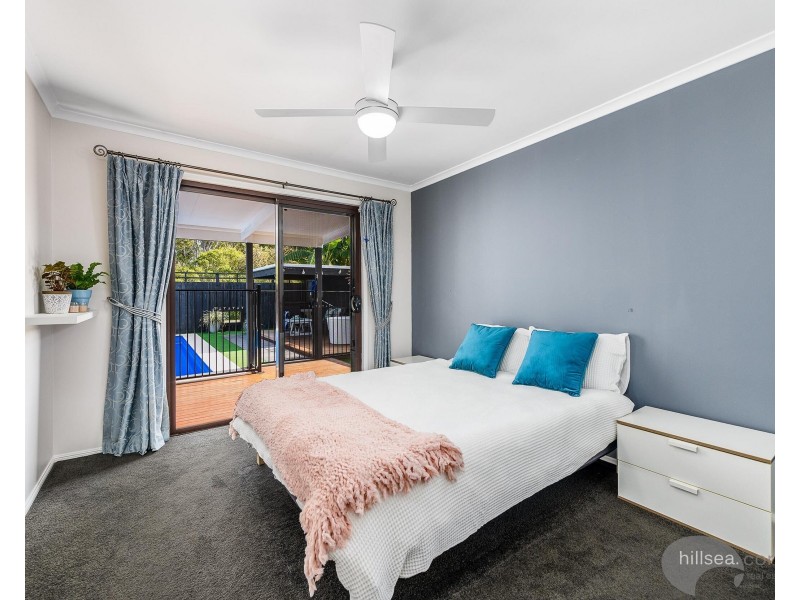 2/150 Kumbari Avenue, Labrador QLD 4215