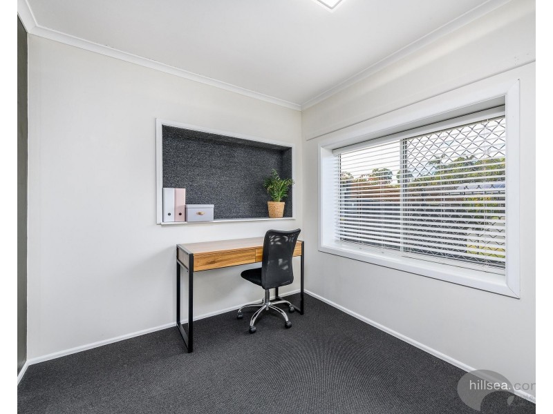 2/150 Kumbari Avenue, Labrador QLD 4215