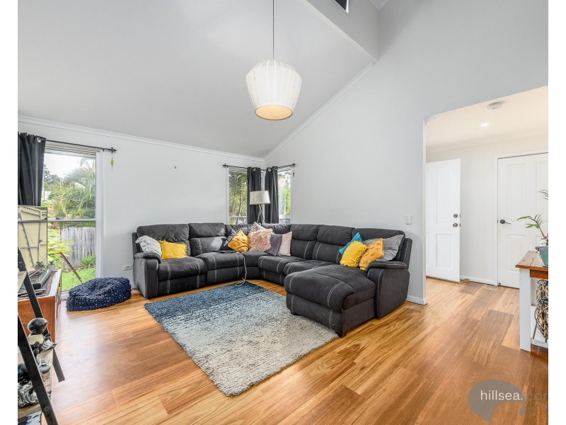 35 James Cagney Close, Parkwood QLD 4214