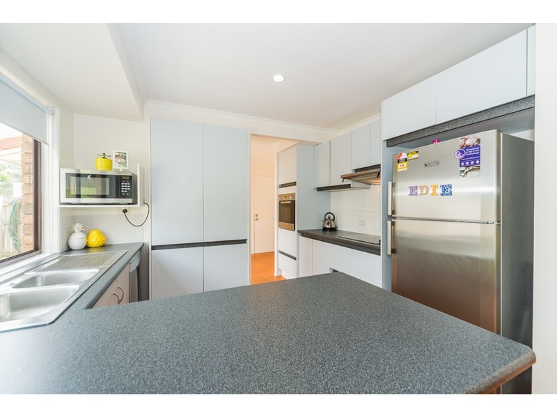 41 Allied Drive, Arundel QLD 4214