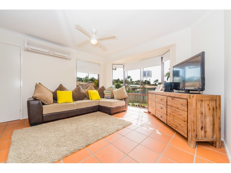 41 Allied Drive, Arundel QLD 4214