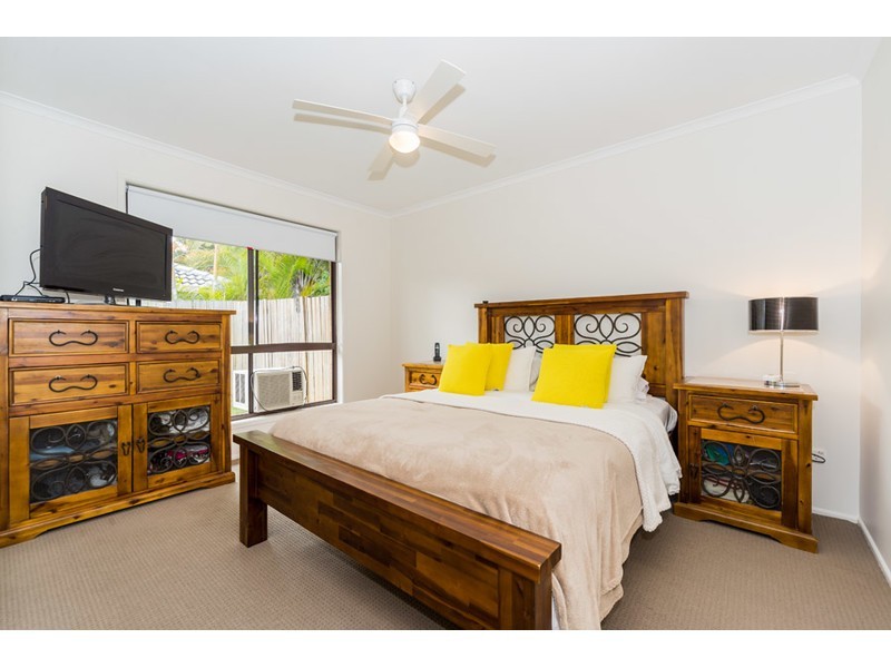 41 Allied Drive, Arundel QLD 4214